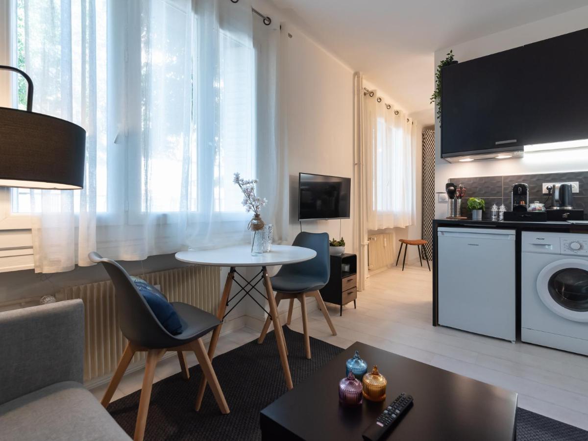 Ferienwohnung studio cosy proche Lyon part dieu Villeurbanne Exterior foto